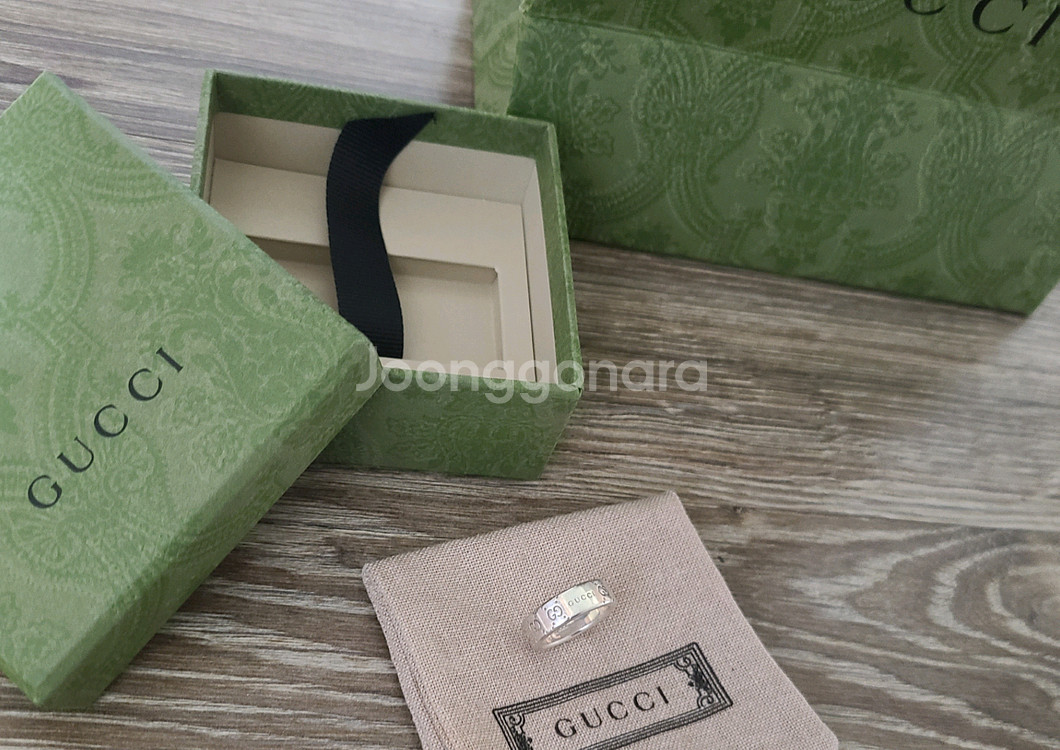 구찌 반지 GG와이드링 9호 gg명품팔찌목걸이귀걸이까르띠에구찌루이비통디올셀린느샤넬로로피아나보테가베네타--0