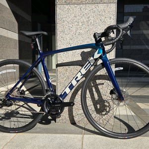 트렉 에몬다 SL5 54 사이즈 팝니다.