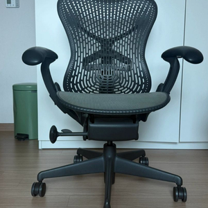 허먼밀러 에어론 체어