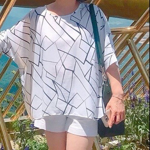 기하학적 유니크 특이한 무늬 루즈핏 여름 블라우스 뱃살커버 빅사이즈 루즈핏 이미지