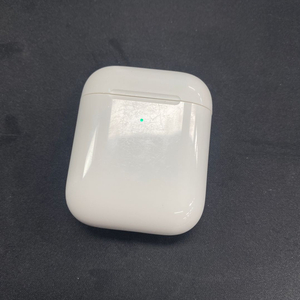 에어팟1/2 무선충전 케이스(A1938) 판매합니다.