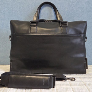 [가격인하_19만원]TUMI 투미 해리슨 컬렉션 가죽 서류가방