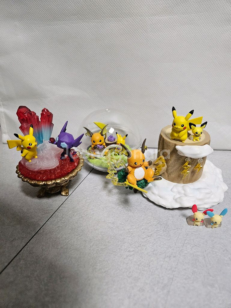 포켓몬 리멘트 테라리움 스케일월드 피츄 피카츄 라이츄 플러시 마이농 포켓몬의숲 가챠 가샤폰 젬스폰 깜까미 피규어--2