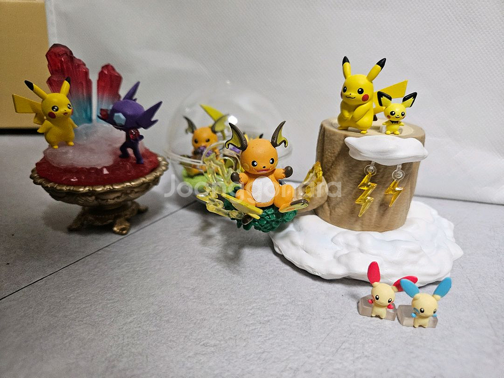 포켓몬 리멘트 테라리움 스케일월드 피츄 피카츄 라이츄 플러시 마이농 포켓몬의숲 가챠 가샤폰 젬스폰 깜까미 피규어--4