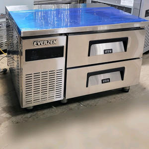 유니크 에버젠 낮은서랍식테이블냉장고900