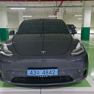 테슬라 모델Y 플러스