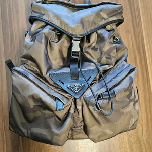 프라다 2vz108 카모플라주 백팩