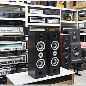 GH(GrandHigh-미국) 북쉘프 스피커 모델 S800