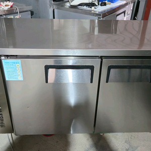 우성 1200mm간냉식 테이블 냉장고 판매합니다