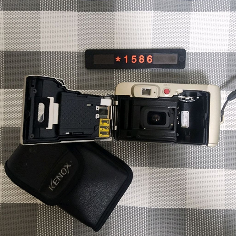 삼성 줌 105 T 필름카메라 파우치포함 이미지