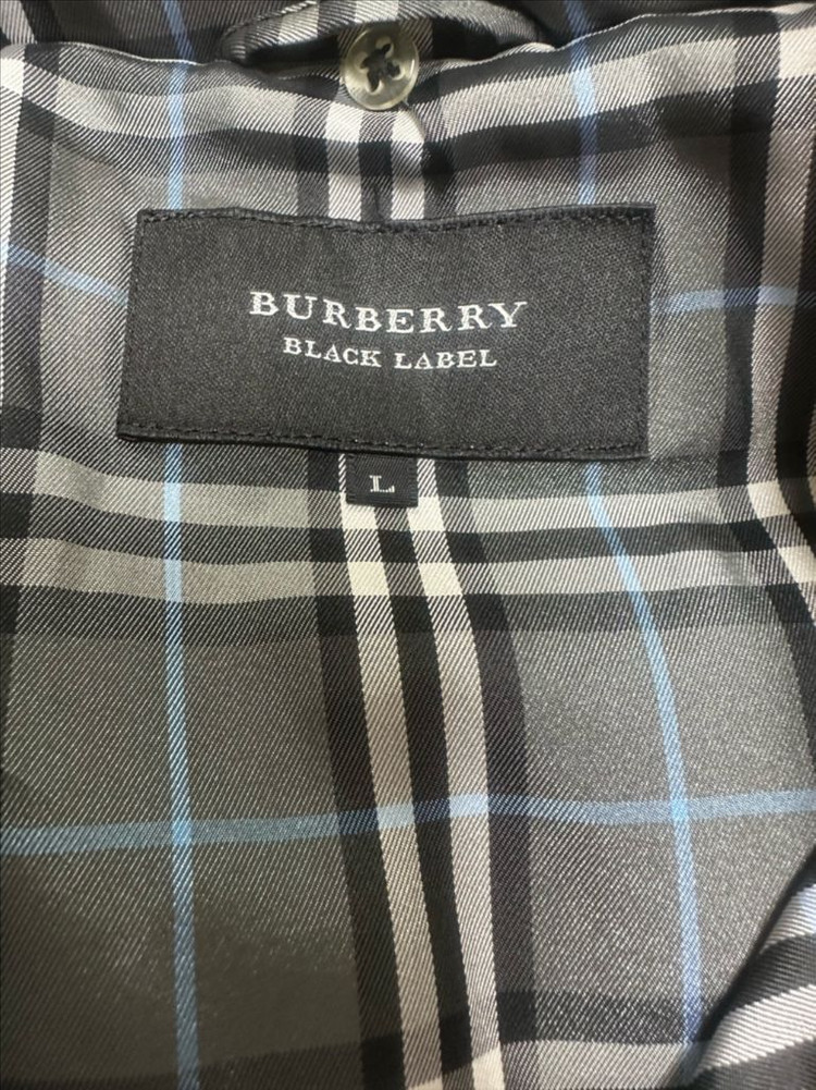 버버리 블랙라벨 남성패딩 라지사이즈팔아요 이미지