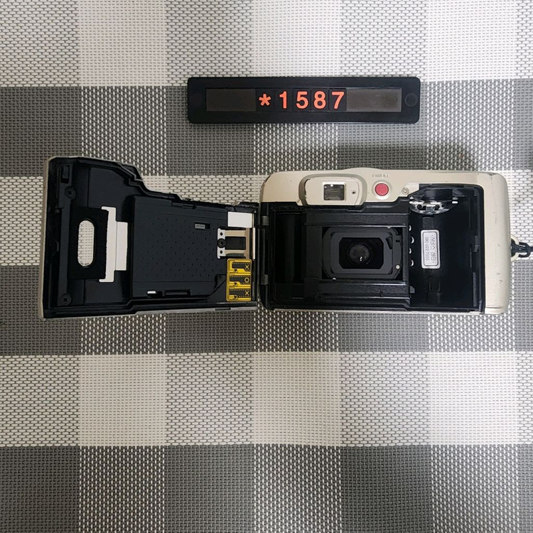 삼성 캐녹스 105 QS 필름카메라 이미지