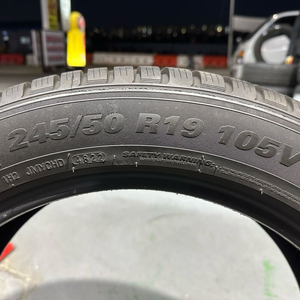 245 50 19 X3,X4 중고 윈터타이어 한대분 판매