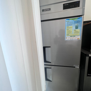 GRAND 업소용 2단 냉동고 GWM-630F