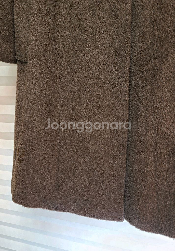 지고트> 수리알파카 벨티드 코트--6