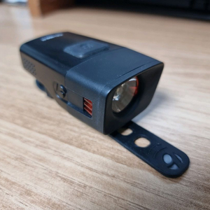 트렉 본트래거 이온 450R 자전거 전조등