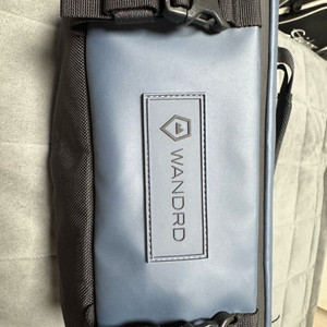 카메라 가방 원더드 로그 슬링백 6L