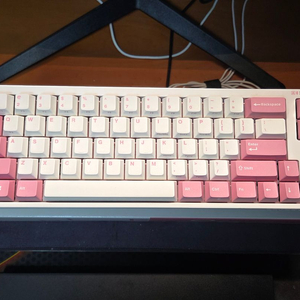 레오폴드 FC660MBT 저소음 적축 기계식 키보드 팝니다.