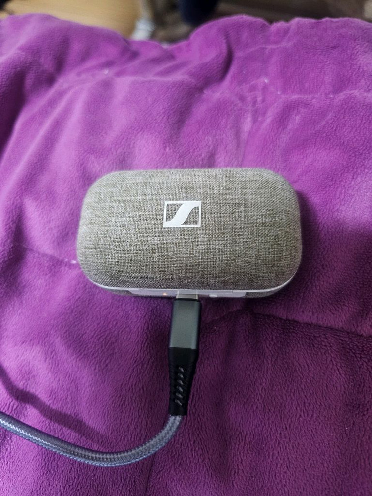 젠하이저 모멘텀 트루 와이어리스2 M3IETW2--1