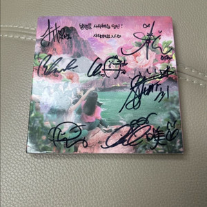 오마이걸 사인앨범 이미지