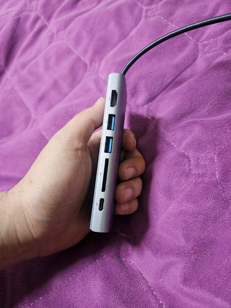 벨킨 USB-C 멀티포트 허브 이미지