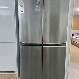 엘지 4도어 냉장고 팝니다