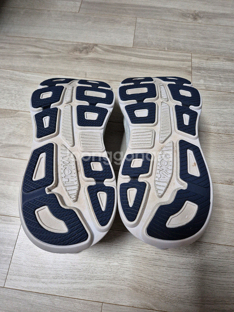 호카 본디9 스타더스트 런닝화 코스믹 그레이 (275)--4