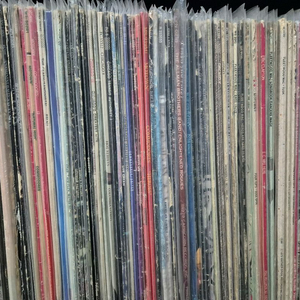 LP 레코드 컬렉션 400장 (70s-90s POP위주)