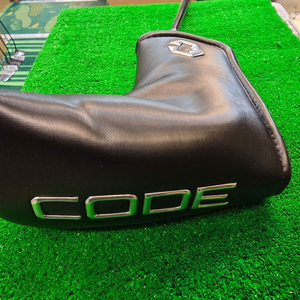 YES CODE 연철단조 01번 엔서타입 퍼터 새상품 파격처분 이미지