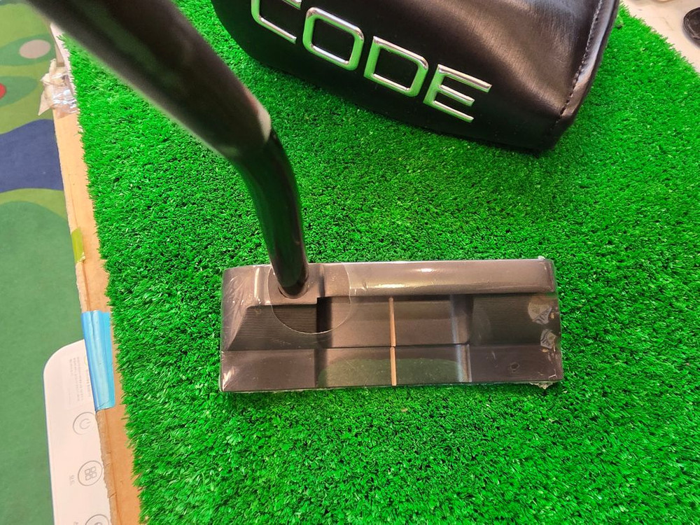 YES CODE 연철단조 01번 엔서타입 퍼터 새상품 파격처분 이미지