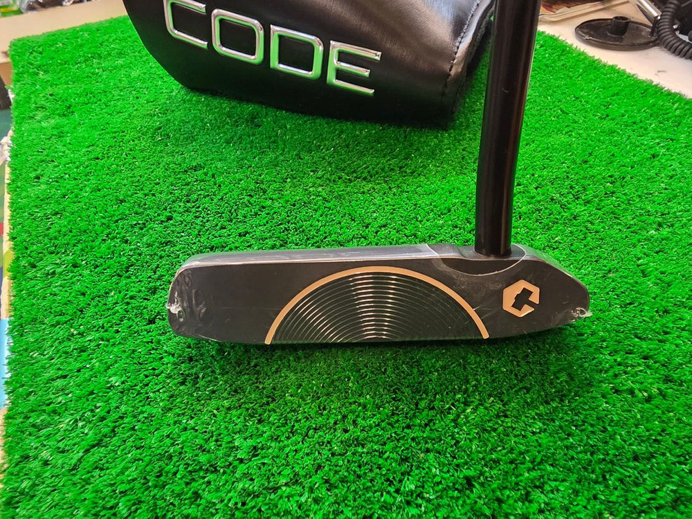 YES CODE 연철단조 01번 엔서타입 퍼터 새상품 파격처분 이미지