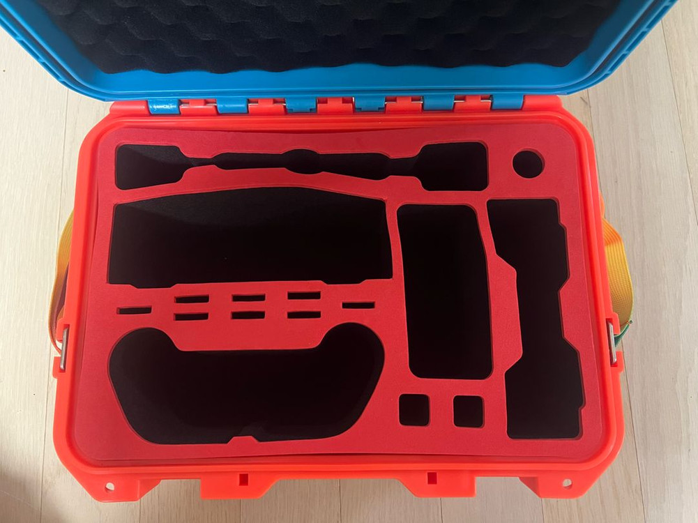 닌텐도 스위치 하드 범퍼 캐리어 가방 (어깨 스트랩 포함) 이미지