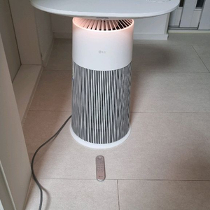 LG 오브제 에어로퍼니쳐 A급으로 판매합니다.