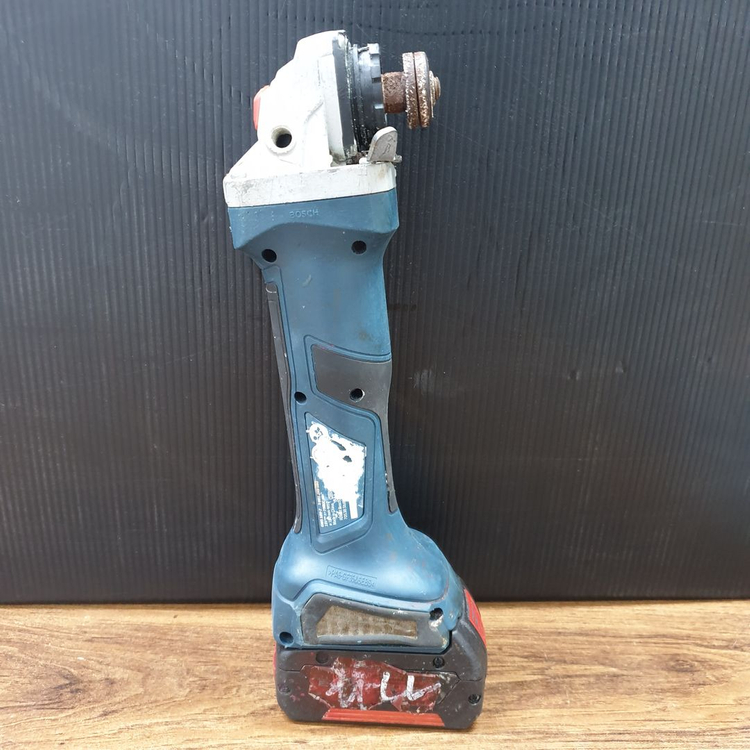 보쉬 그라인더 GWS 18V-7 5.0ah 배터리포함 이미지