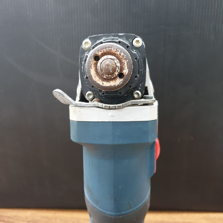 보쉬 그라인더 GWS 18V-7 5.0ah 배터리포함 이미지