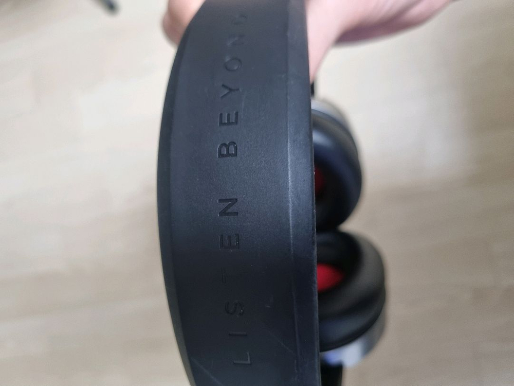 포칼 리슨 유선 헤드폰--1