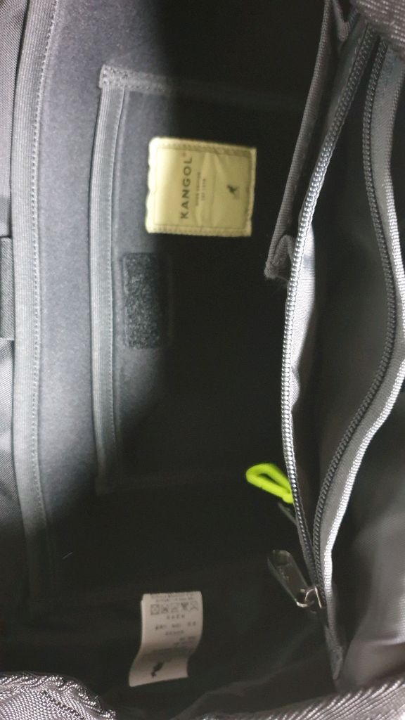 캉골 메신저백입니다 이미지