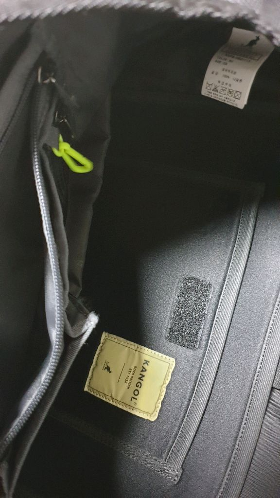 캉골 메신저백입니다 이미지