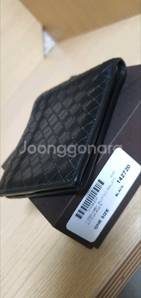보테가 반지갑 블랙 정품A급(감정O)구찌프라다루이비통디올고야드샤넬셀린느생로랑버버리발렌시아가--4