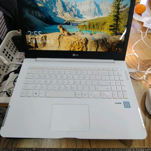 LG 울트라 노트북 (15U56) i5. 6세대