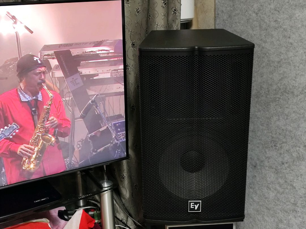 Electro Voice TX1152 프로용 15인치 스피커 판매합니다.--2