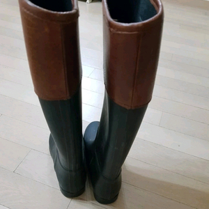 토리버치 레인부츠