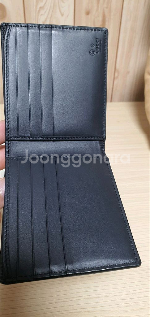 구찌 블룸 반지갑 정품S급(감정O)프라다루이비통디올고야드샤넬셀린느보테가생로랑버버리발렌시아가--7