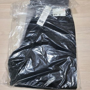 유니클로U 코듀로이유틸리티팬츠 (09블랙, M)