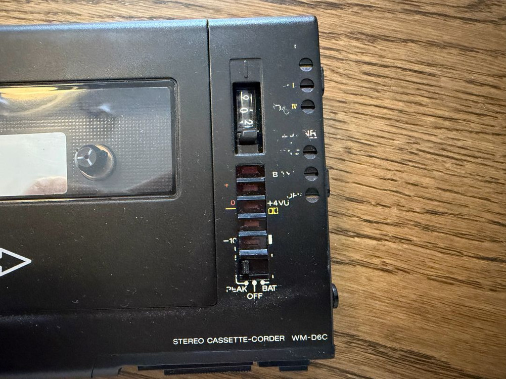 Sony WM-D6C 카세트 워크맨 판매 합니다.--1