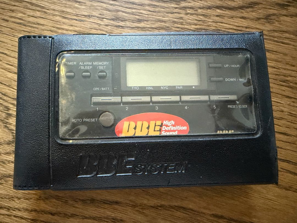 AIWA HS-JX505 카세트 워크맨 판매 합니다.--0