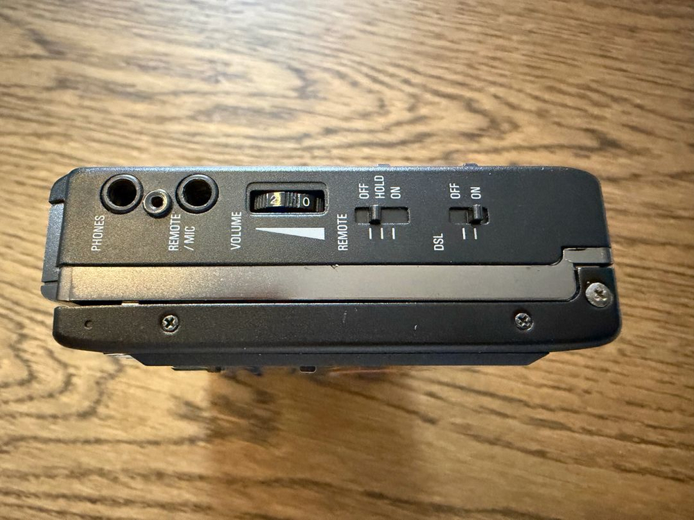 AIWA HS-JX505 카세트 워크맨 판매 합니다.--6