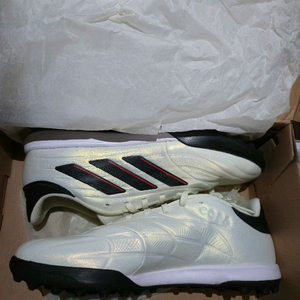 아디다스 코파 퓨어2 리그 TF 풋살화 사이즈 260