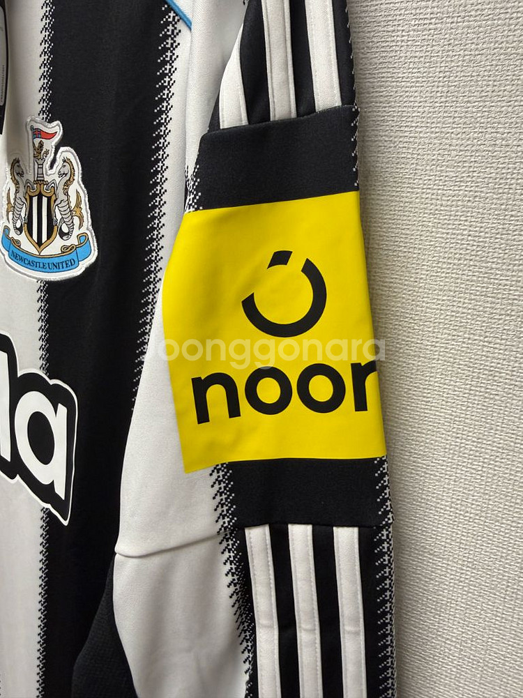 (새상품) 25-26 뉴캐슬 홈 긴팔 볼테마데 챔스 정품 유니폼--5