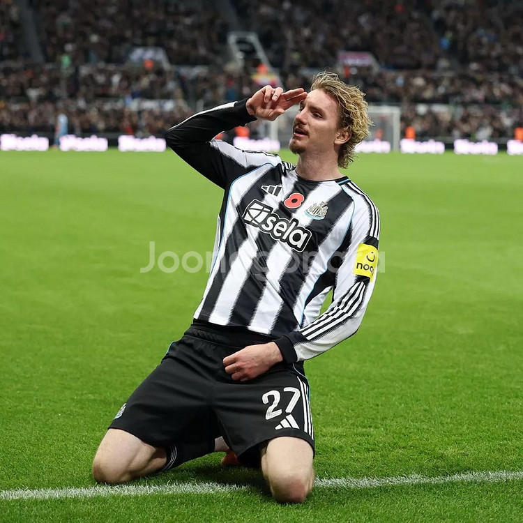 (새상품) 25-26 뉴캐슬 홈 긴팔 볼테마데 챔스 정품 유니폼--9